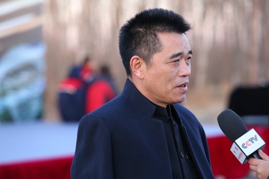 ������̥��ѹ6000���ֶ������¼���˹�����¼��������������̥������ս�����������׮����54��82�ɼ�