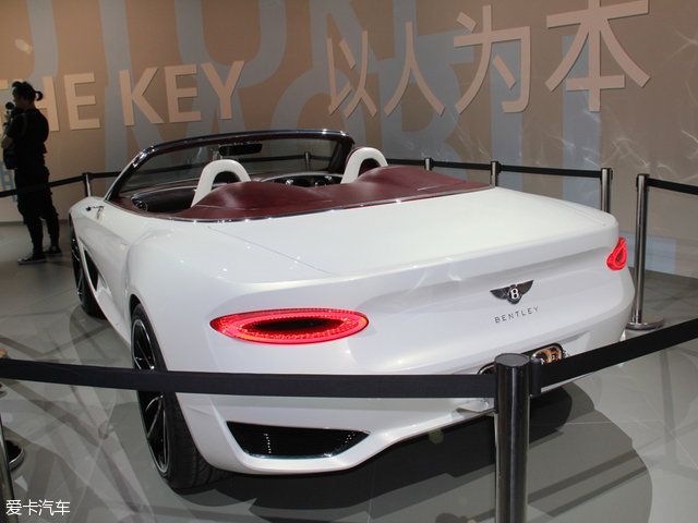 ����EXP 12 Speed 6e