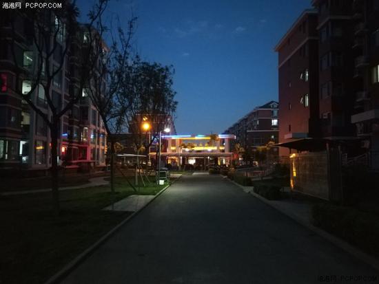 ˫������ͷ���ǽ�����С��6&С��5S���նԱ�