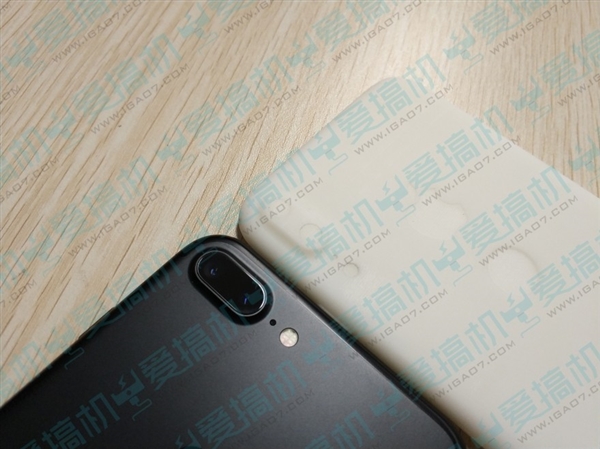 突然!苹果iPhone 7C重磅曝光:外形惊呆