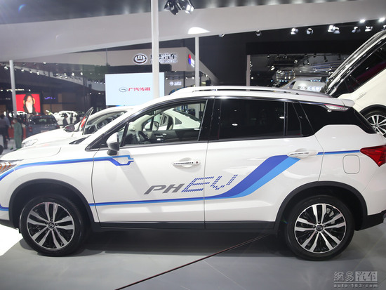 ��ťʽ���� ��������GS4 PHEV��6������