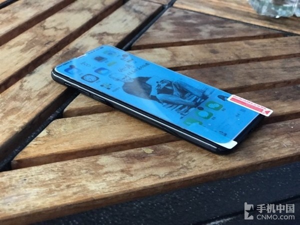 iPhone 8��Ĥ�ع�