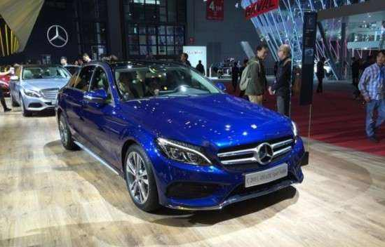 上海国际车展上,奔驰宣布国产奔驰C级新车C 200 L 4MATIC正式上市