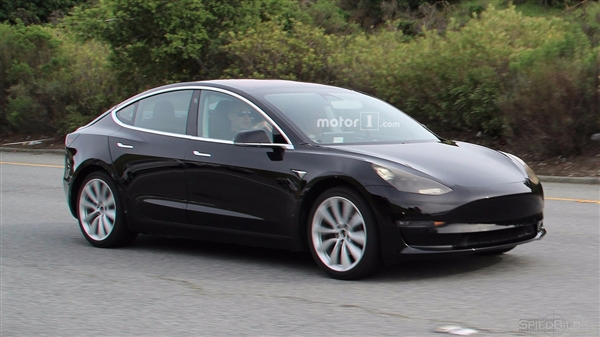 ��˹��Model 3��������ͷĿ������������