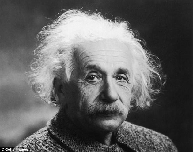 约100年前,阿尔伯特·爱因斯坦提出了一套饱受争议的量子物理理论,即“幽灵般的远距效应”。