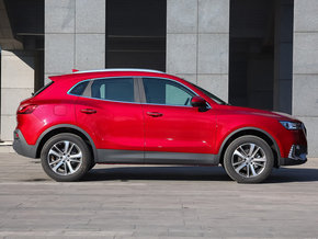 17������м���SUV ����BX5/ָ����/�п�ѡ˭��