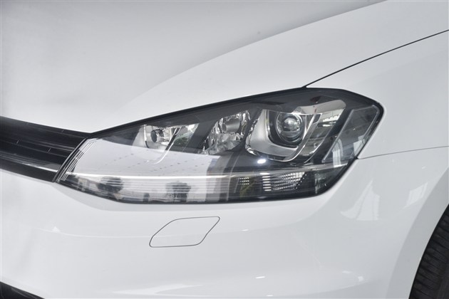 ��Ȥ���谺�� �̵�15��Ԫ���ں��治�����Ȥ֮��