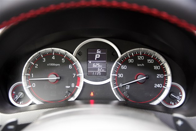 ��Ȥ���谺�� �̵�15��Ԫ���ں��治�����Ȥ֮��