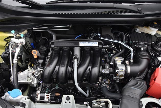 ��Ȥ���谺�� �̵�15��Ԫ���ں��治�����Ȥ֮��