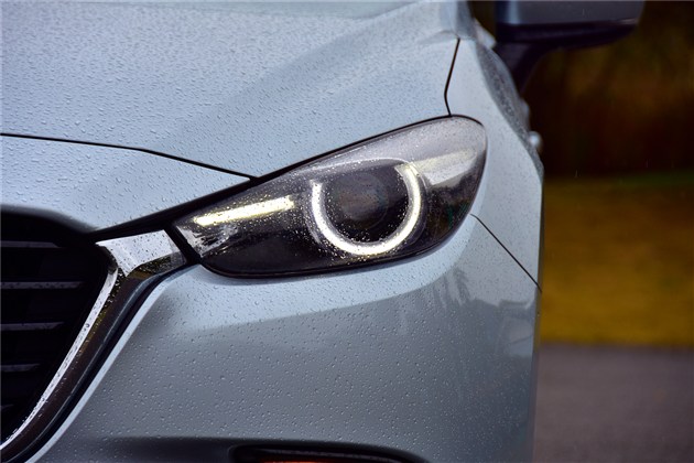 ��Ȥ���谺�� �̵�15��Ԫ���ں��治�����Ȥ֮��