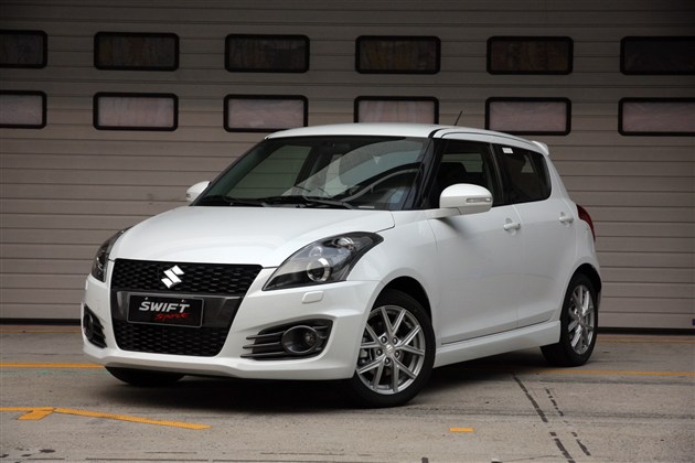 ��Ȥ���谺�� �̵�15��Ԫ���ں��治�����Ȥ֮��