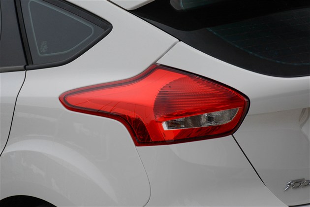 ��Ȥ���谺�� �̵�15��Ԫ���ں��治�����Ȥ֮��