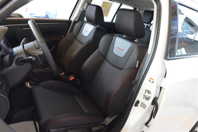 ��Ȥ���谺�� �̵�15��Ԫ���ں��治�����Ȥ֮��