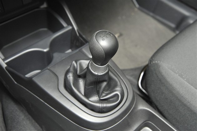 ��Ȥ���谺�� �̵�15��Ԫ���ں��治�����Ȥ֮��