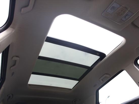 ������Ϊ���560 ȫ�½�����SUV�����ع�