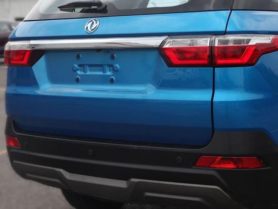 ������Ϊ���560 ȫ�½�����SUV�����ع�