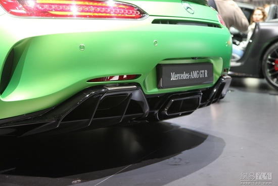�й�������28̨ AMG GT R������228.8��