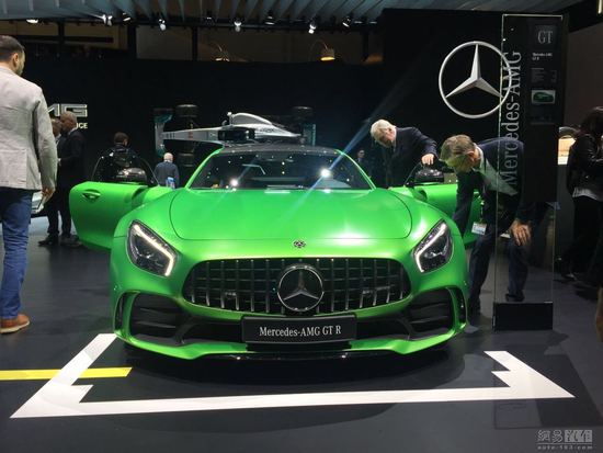 �й�������28̨ AMG GT R������228.8��