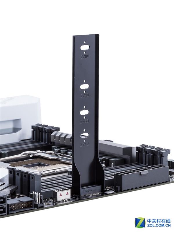 到底升级了啥?X299比X99主板可不止多了个2
