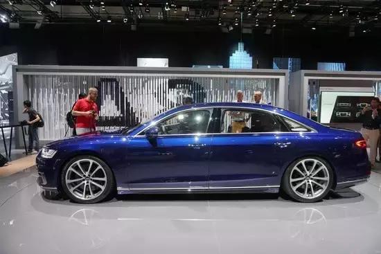 �µ�A8�Զ���ʻ