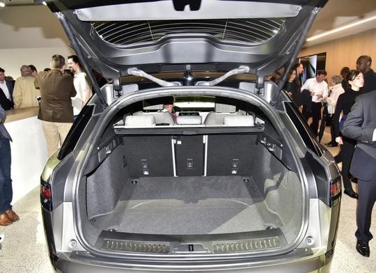 50万内可买到的最漂亮的SUV,越野性能不输路虎揽胜