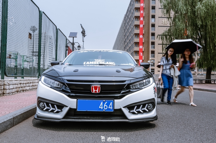 不是只有飞度GK5,本田思域也能改装帅炸天!