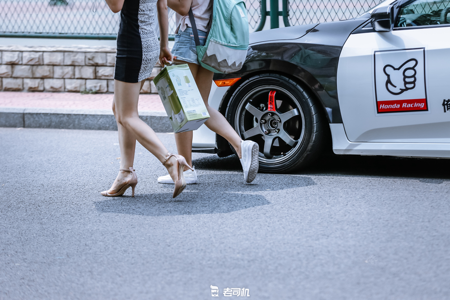 不是只有飞度GK5,本田思域也能改装帅炸天!