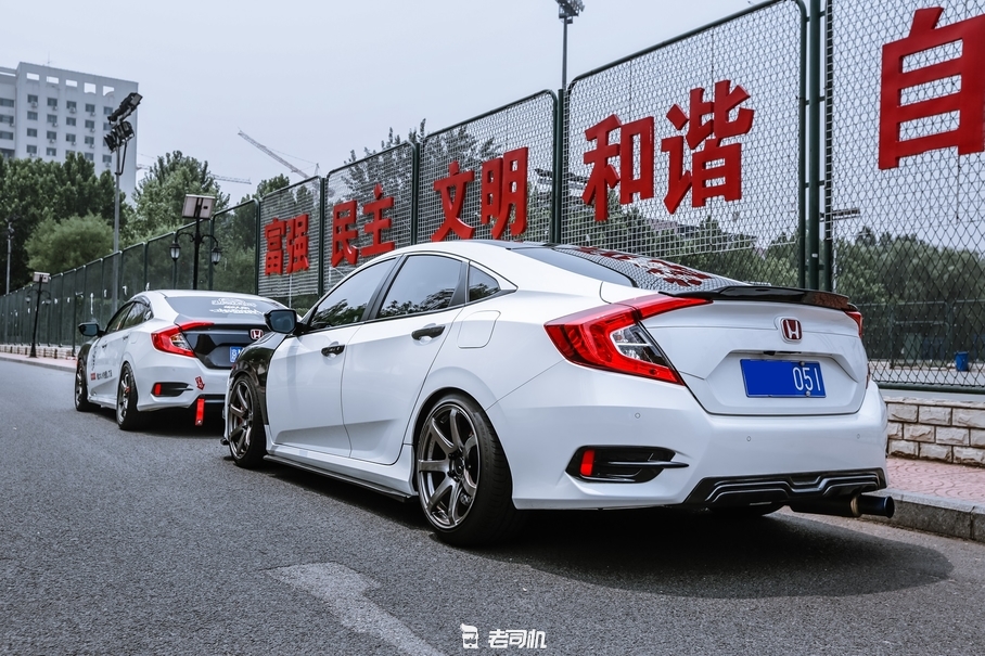 不是只有飞度GK5,本田思域也能改装帅炸天!