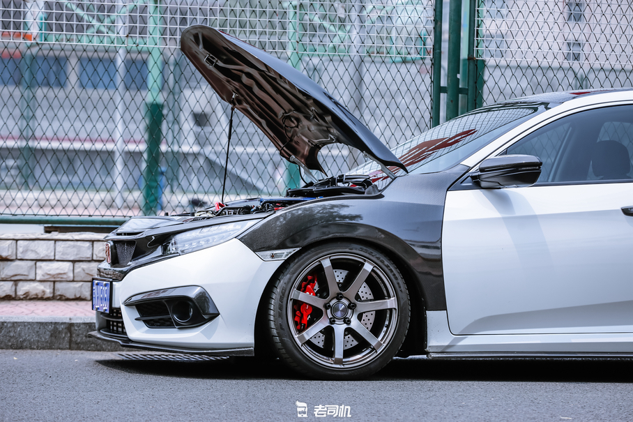 不是只有飞度GK5,本田思域也能改装帅炸天!