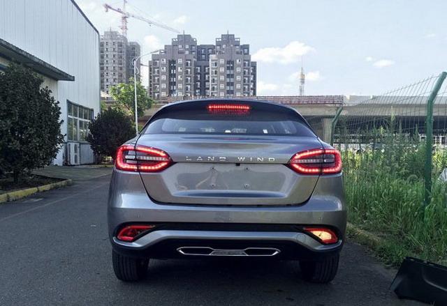 �����˶��� ½����ң�����������ع�