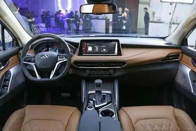 ��������д���SUV��֧�ֶ���