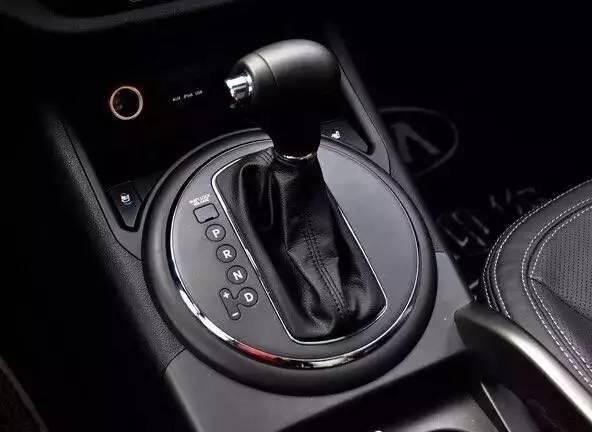 ��������д���SUV��֧�ֶ���