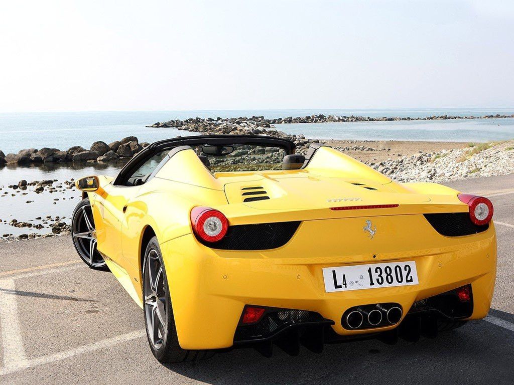 �������ֵ��3���ܳ������ַ����������³�һ����