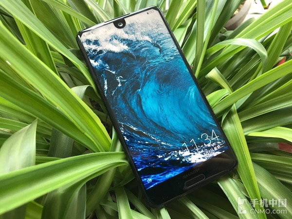 ����AQUOS S2