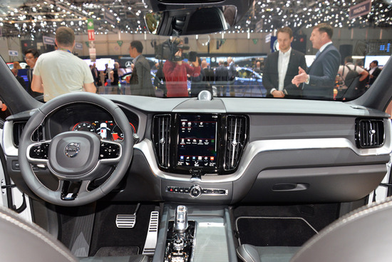 ��XC90ͬƽ̨�� ����ȫ��XC60��8�·���