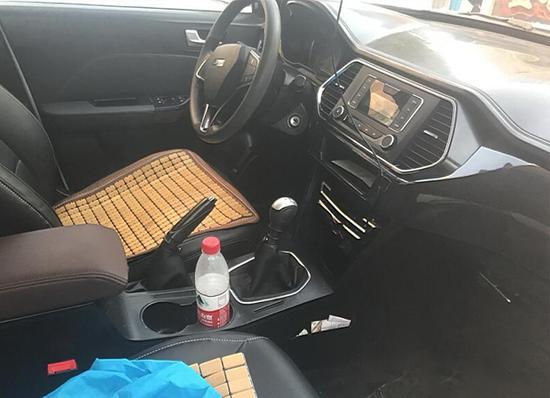 2.0L排量/紧凑SUV 力帆全新车型命名鹏飞