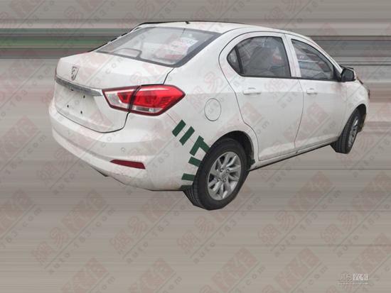 搭载AMT变速箱 宝骏310三厢版实车首曝