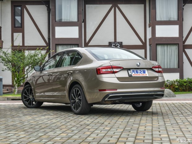 �³���˹�´��¿���������,�¿���������泵�ͣ�����˹�´��³�