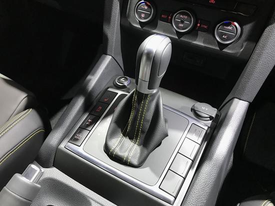 很黄很暴力 大众发布特别版Amarok皮卡