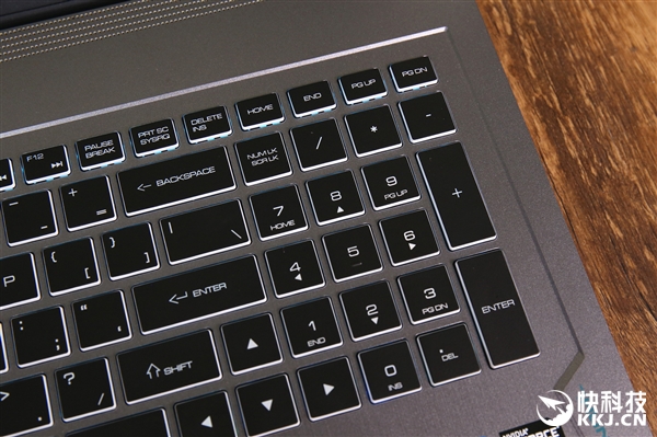 8��U+1060������911M��ҫ����Ϸ������ͼ��