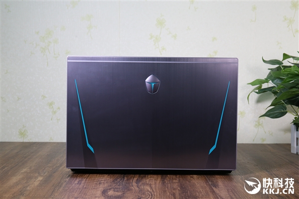 8��U+1060������911M��ҫ����Ϸ������ͼ��