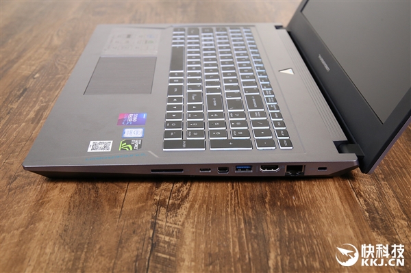 8��U+1060������911M��ҫ����Ϸ������ͼ��