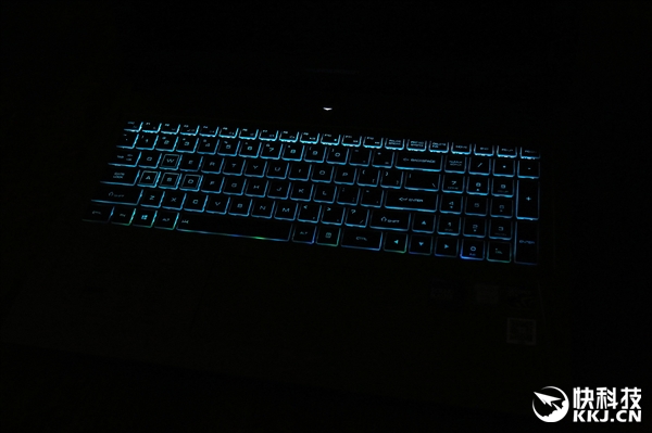 8��U+1060������911M��ҫ����Ϸ������ͼ��